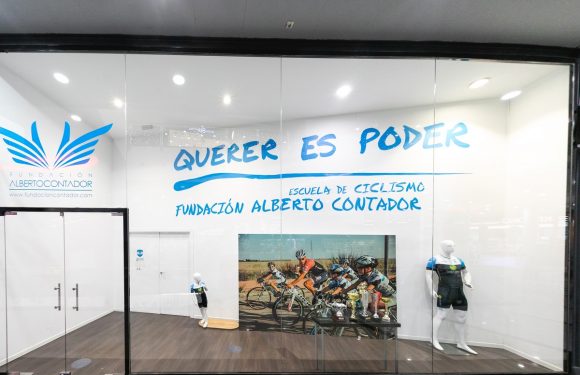 Escuela ciclismo Fundación Alberto Contador Plaza ´Éboli